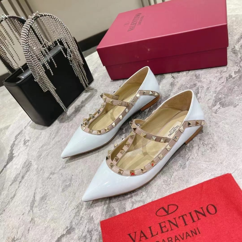 Valentino flat shoes